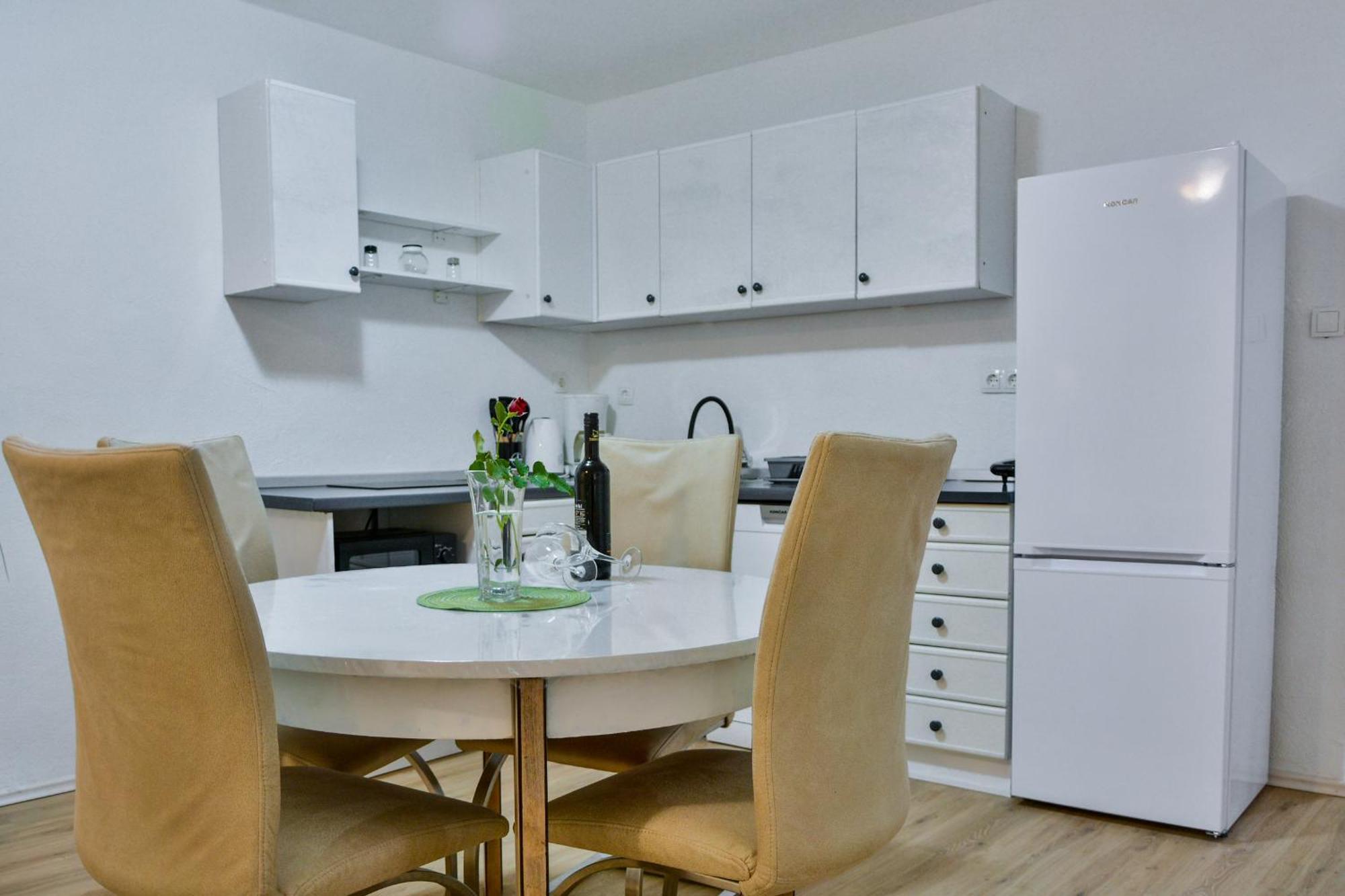 Apartment Bela Senj  Exteriör bild